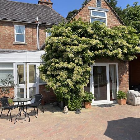 The Corner House, 36, Broadway Road, Leilighet Evesham Eksteriør bilde